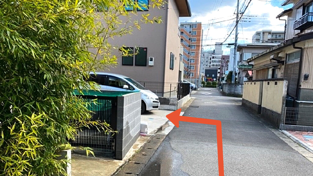 【1番】立野町22-6駐車場の写真