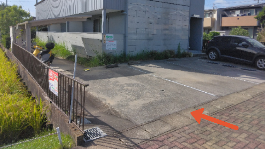 【中型車まで】平島東２丁目62　ランドマーク弥富駐車場の写真