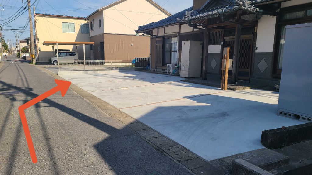 中川町2ー34駐車場の写真