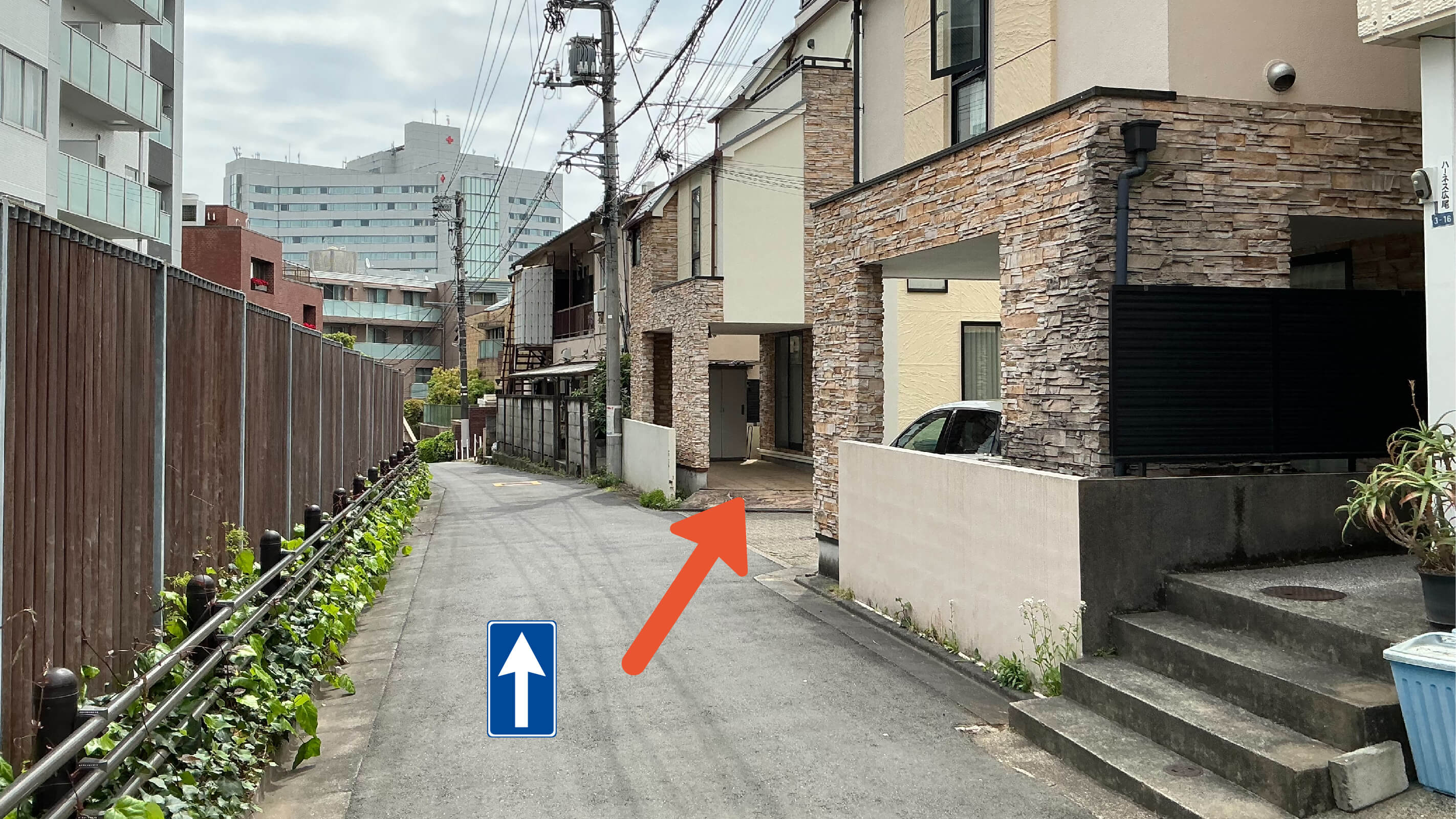 広尾3-3-2駐車場の写真