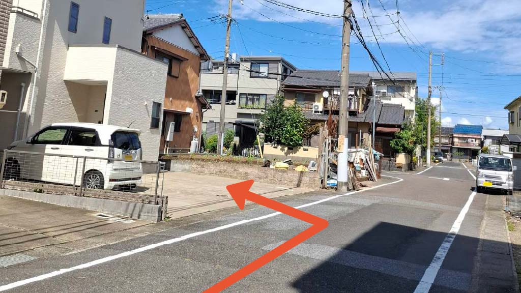 《軽・コンパクト》近島4-2-18駐車場の写真