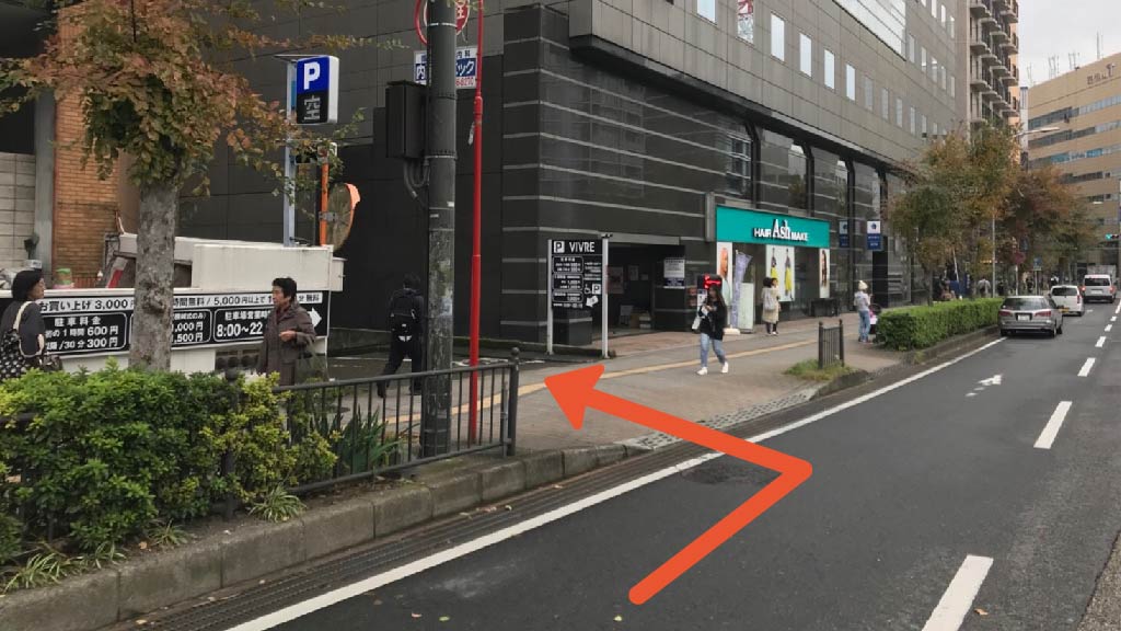 【ハイルーフ】《土日祝》横浜ビブレ駐車場の写真