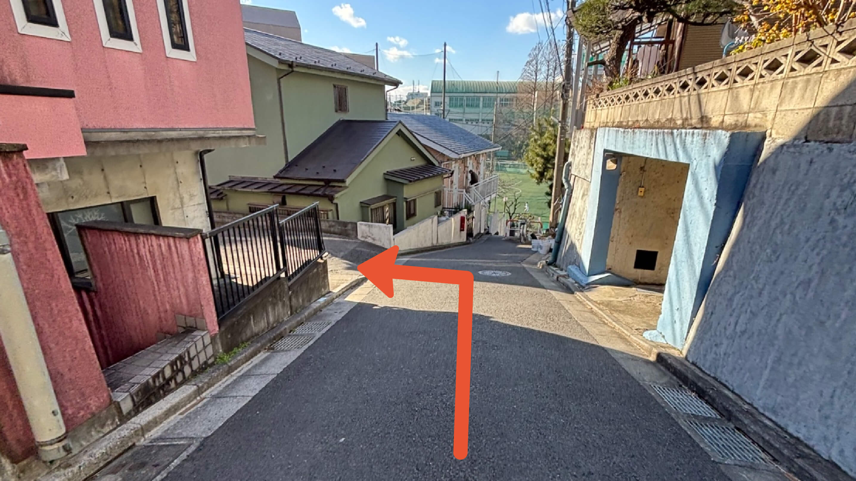 中台2-16-14駐車場の写真