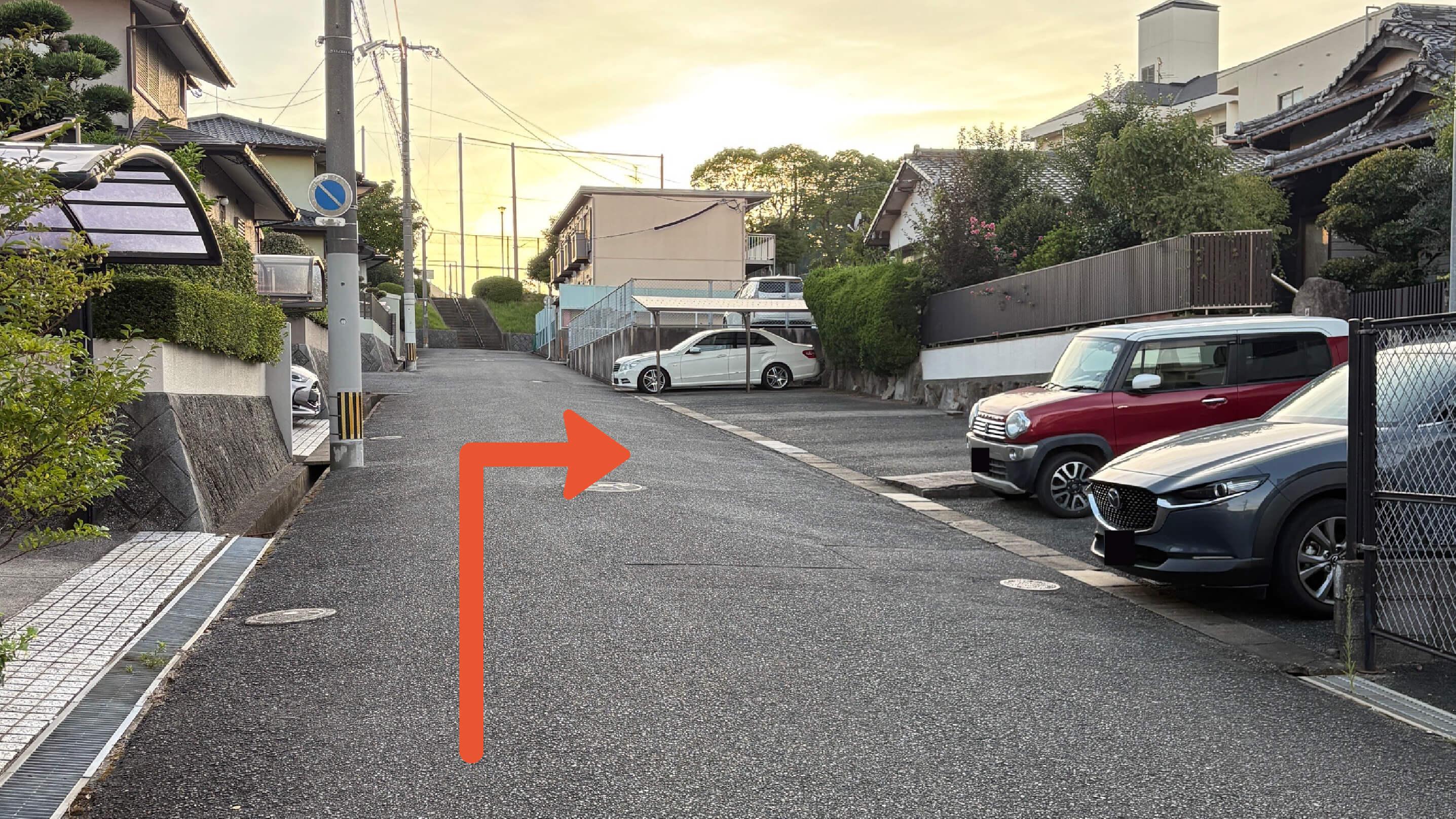 《軽自動車》千代ケ崎1-13-6駐車場の写真
