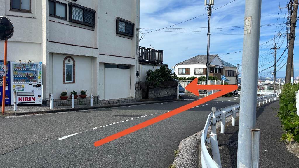 杉田8-54-29駐車場の写真