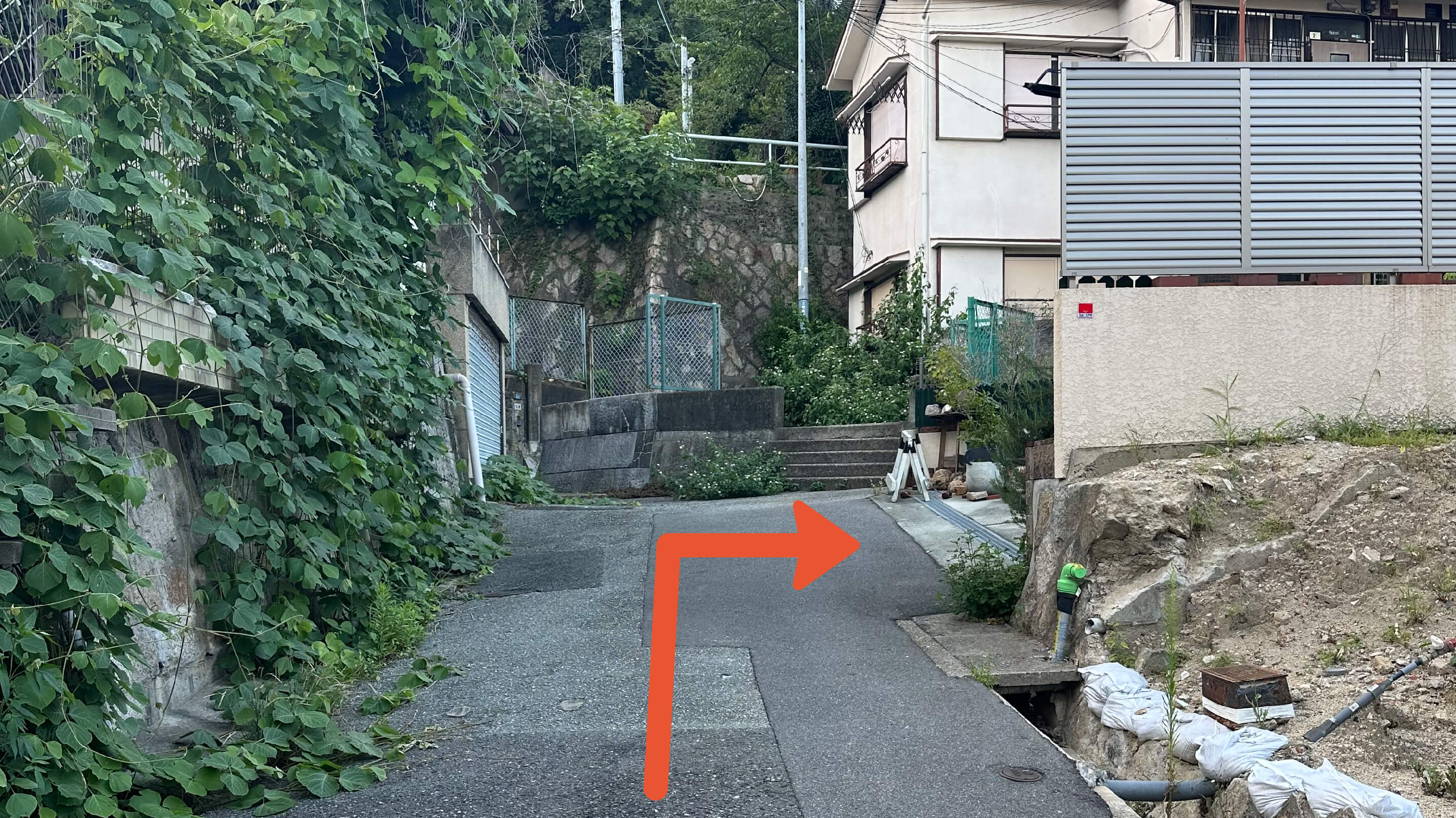 《軽・コンパクト》北野町3-13-15駐車場の写真