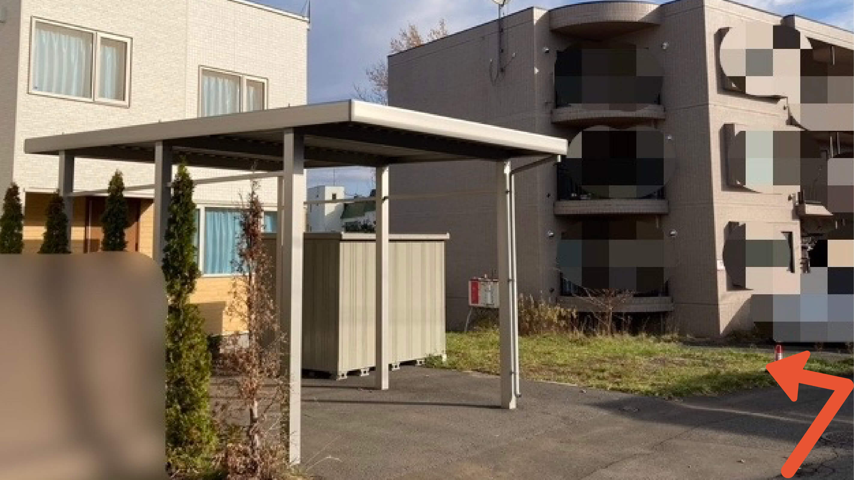 月寒東5条13丁目2-25駐車場の写真