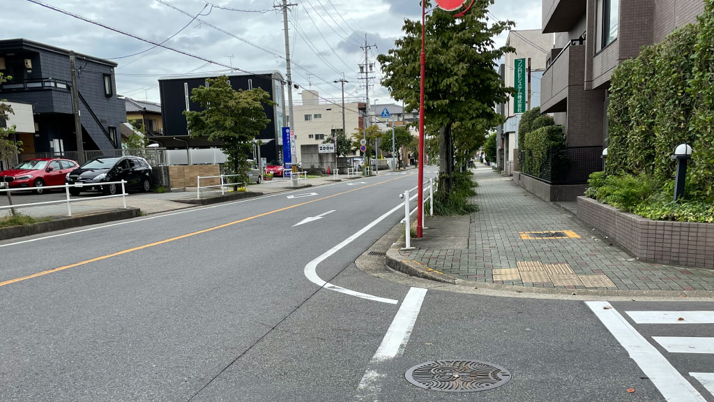 栗の屋本家仲田店 から【 近くて安い 】駐車場 ¥100 / 24h|特P (とくぴー)