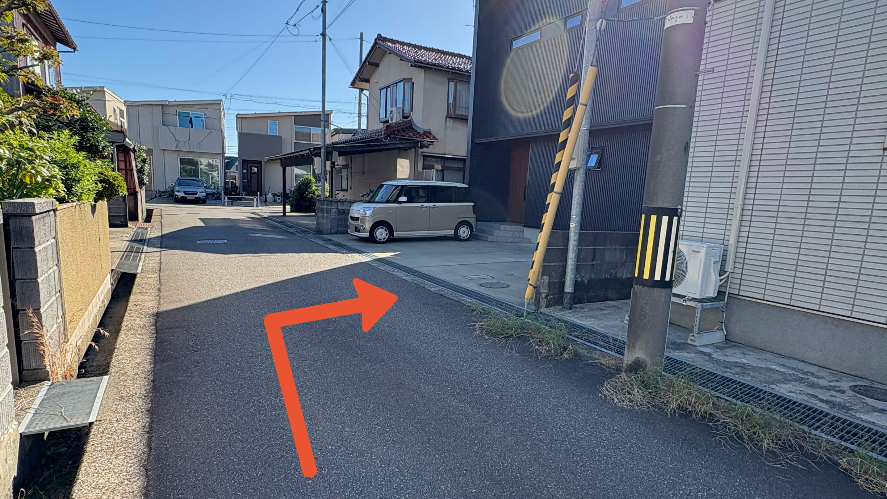 神野町西272駐車場の写真