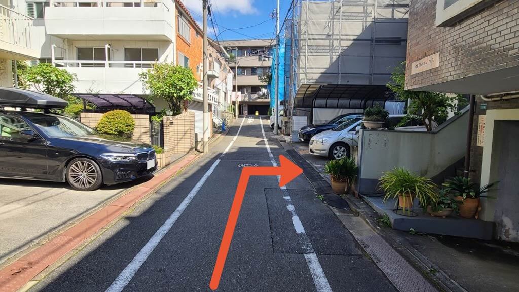雑司が谷1-8-5駐車場の写真