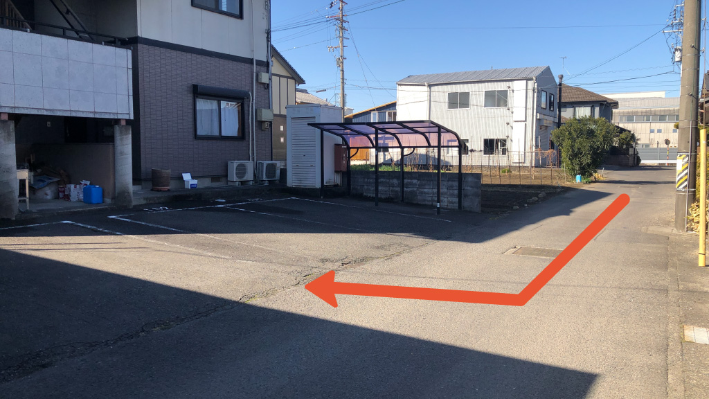  グランシャリオ奥村　駐車場の写真
