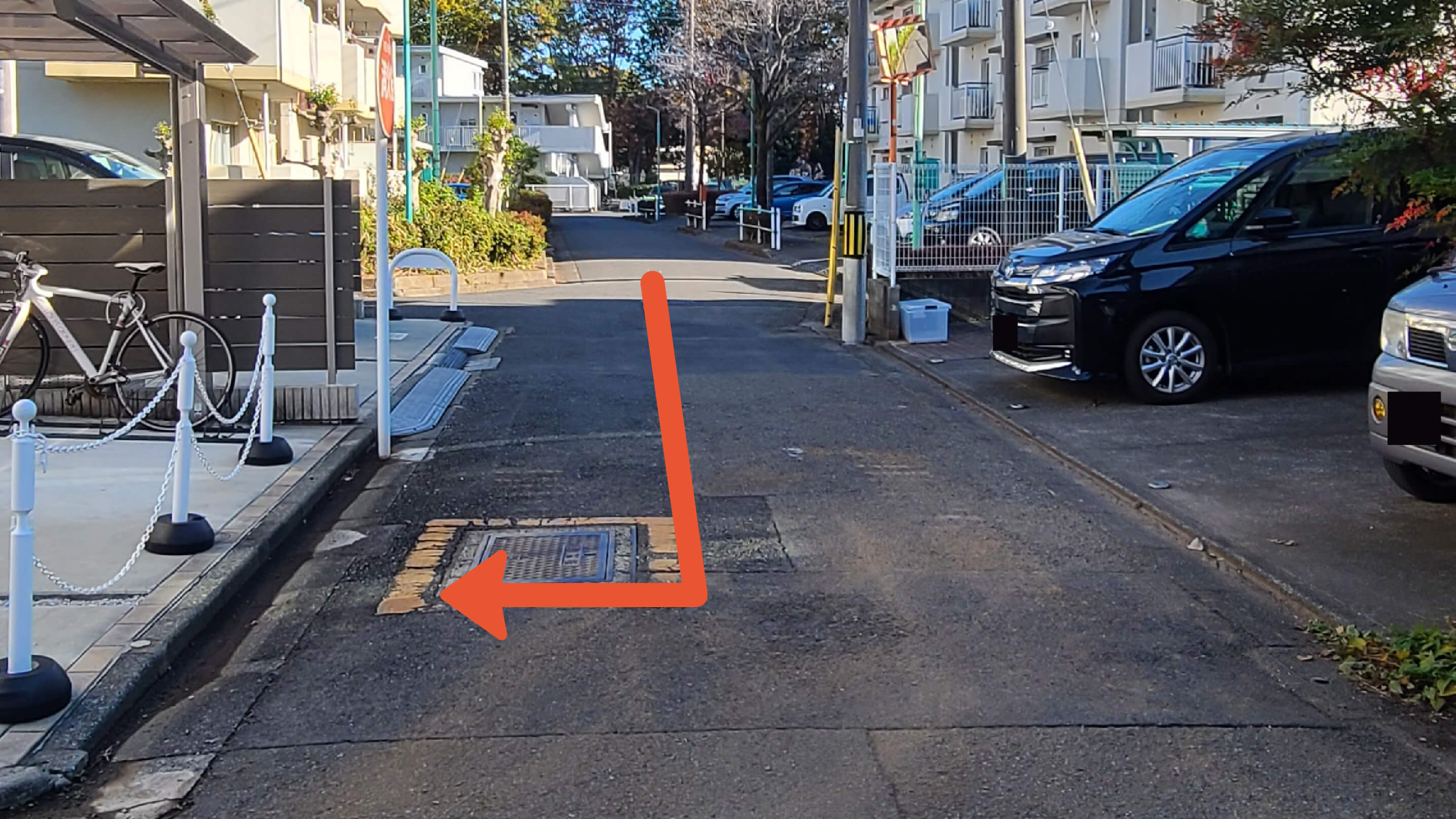 天神町2-6-12駐車場の写真