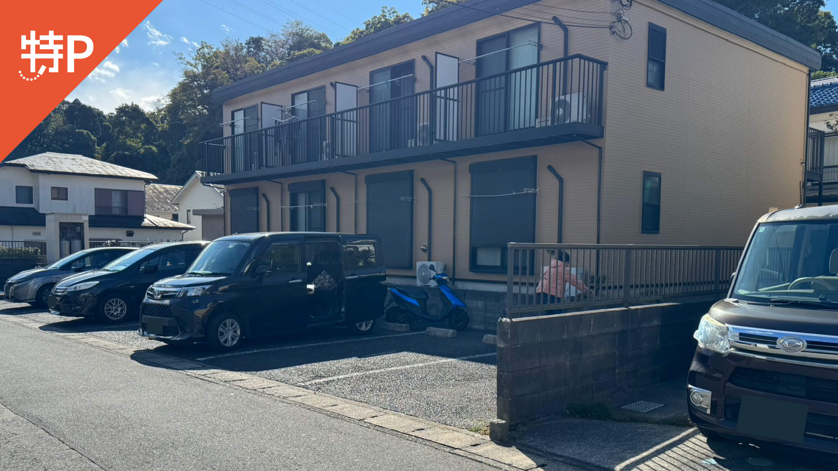 【予約制】特P アムールIHE駐車場の画像1