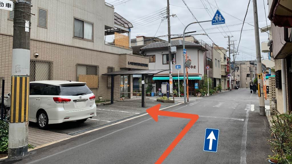 帝塚山東4-3-12駐車場の写真