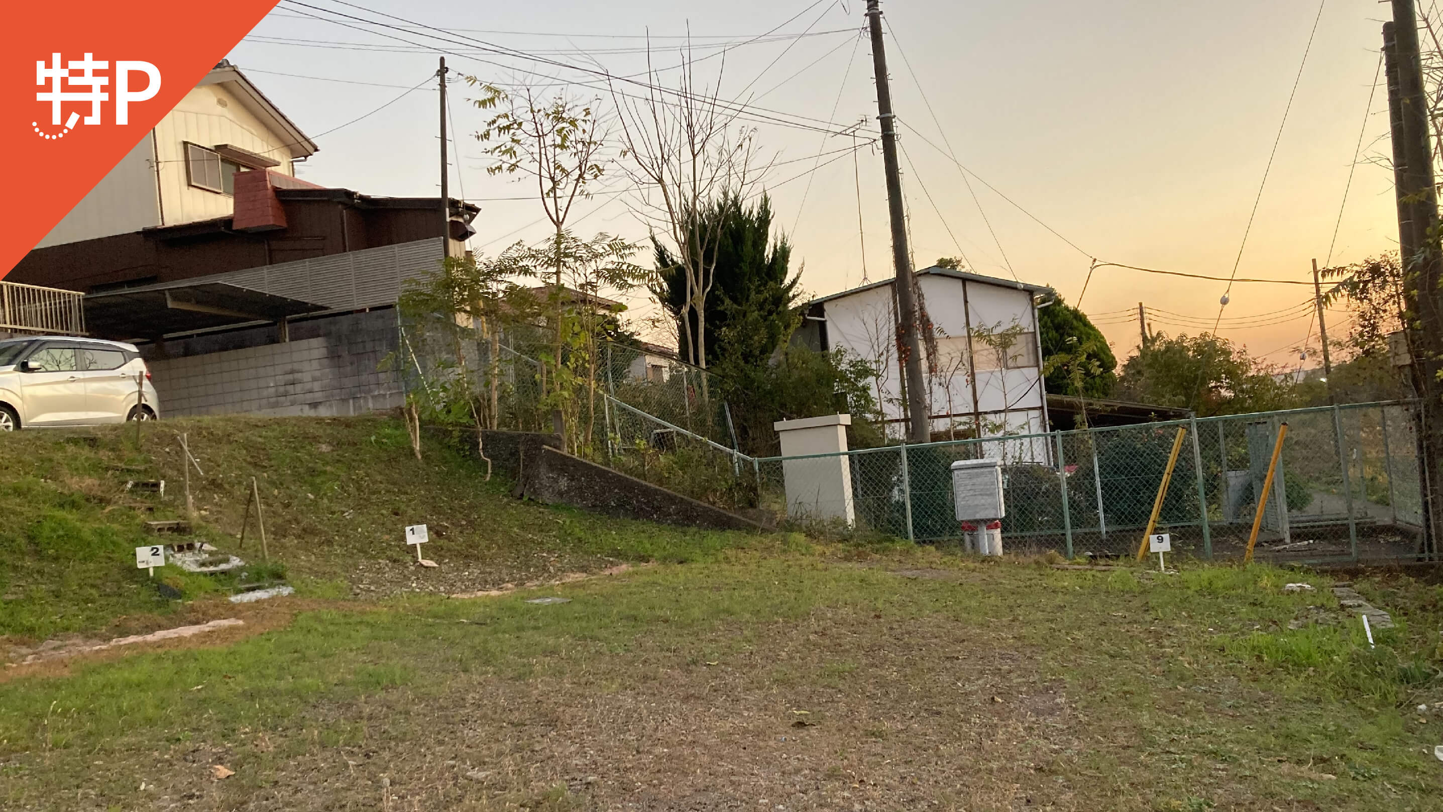 【予約制】特P 《軽自動車》藤波2-325駐車場の画像1