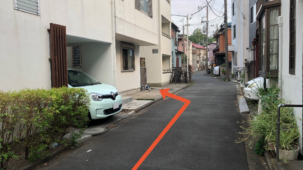 港北区役所 から 近くて安い 駐車場 300 12h 特p とくぴー