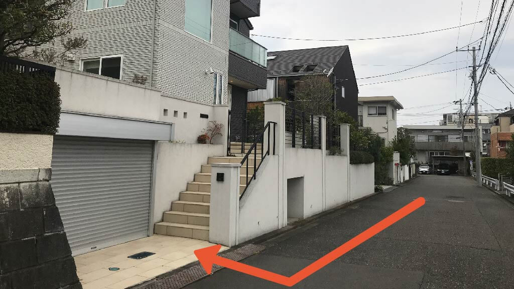 ビックカメラ イトーヨーカドーたまプラーザ店 から 近くて安い 駐車場 750 24h 特p とくぴー