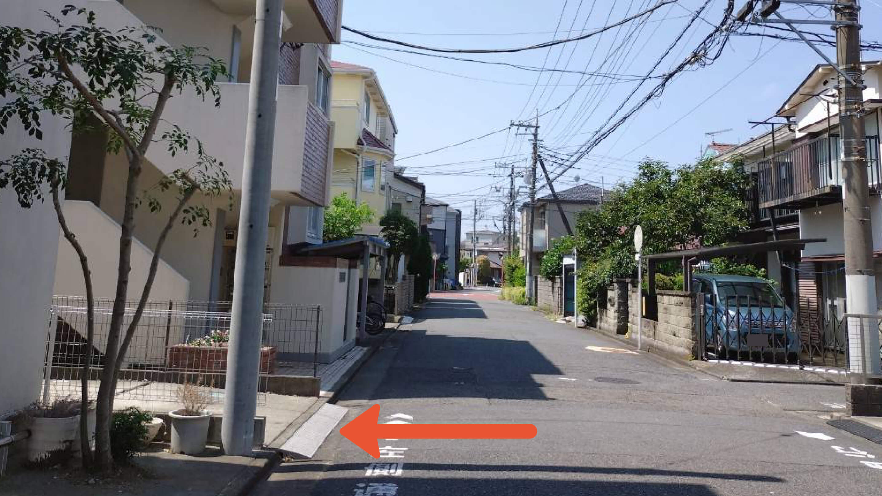 《軽・コンパクト》中央2-9-13-2駐車場の写真