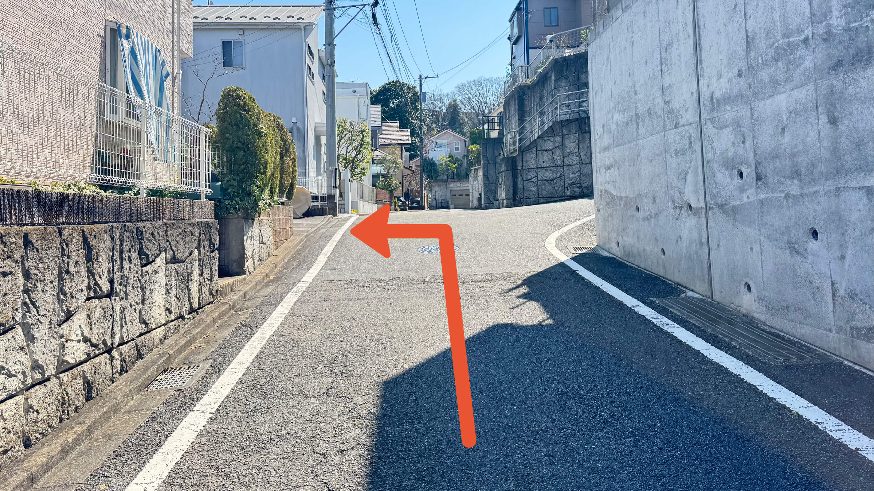 諏訪1-41-33駐車場の写真