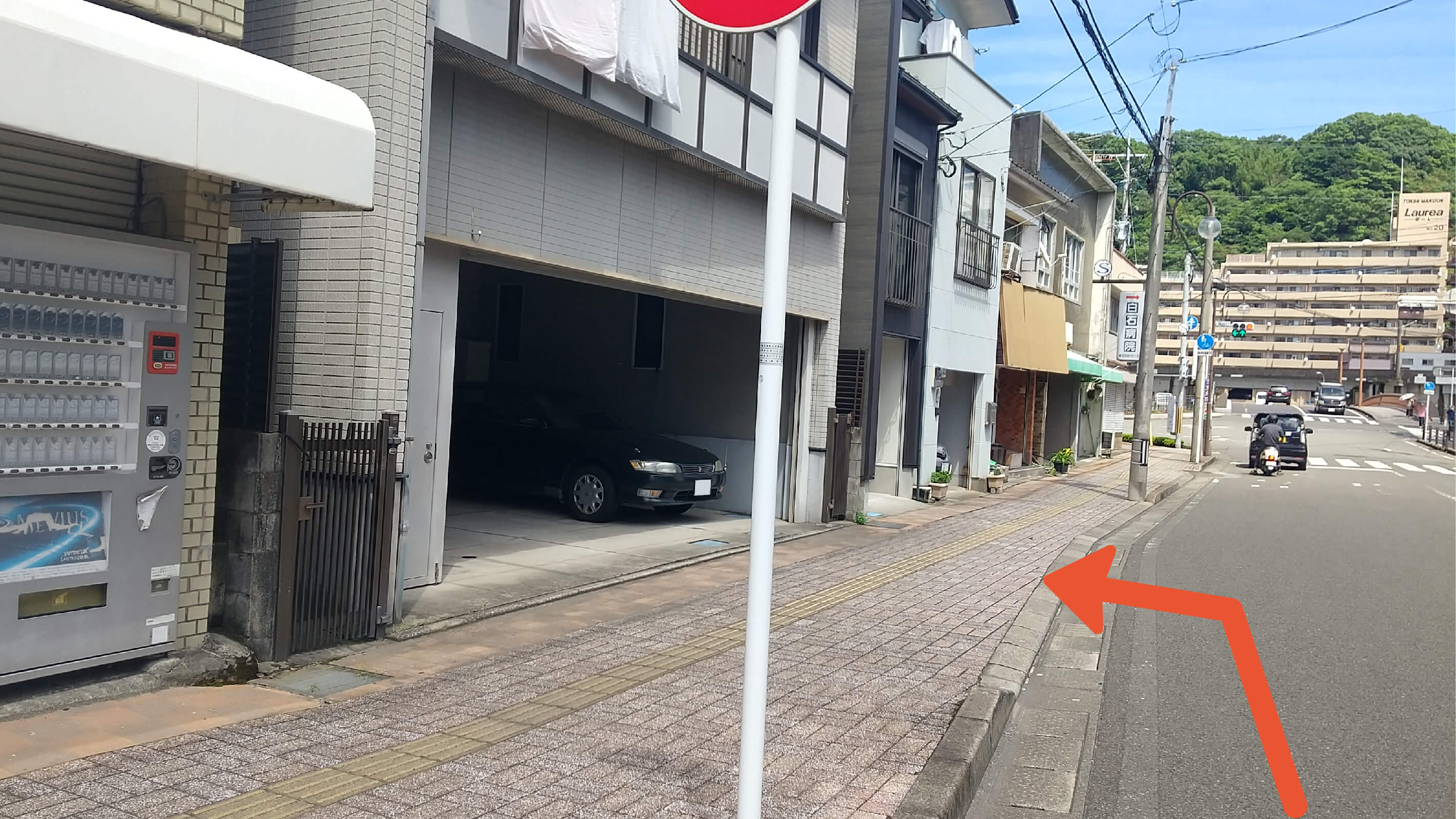 安い順】串と煮込みの元祖居酒屋 個室 門限やぶり 鹿児島中央駅前店 から近くて安い、予約できる駐車場【 最安、12時間で最大料金200円 】｜特P  (とくぴー)