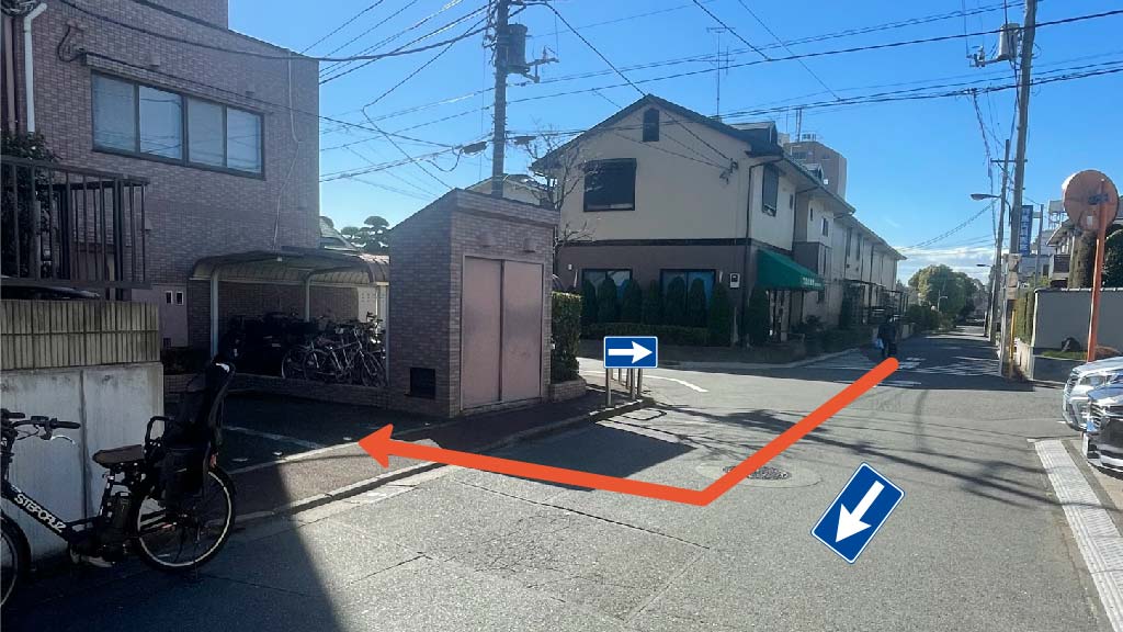浮間2-14-12駐車場の写真