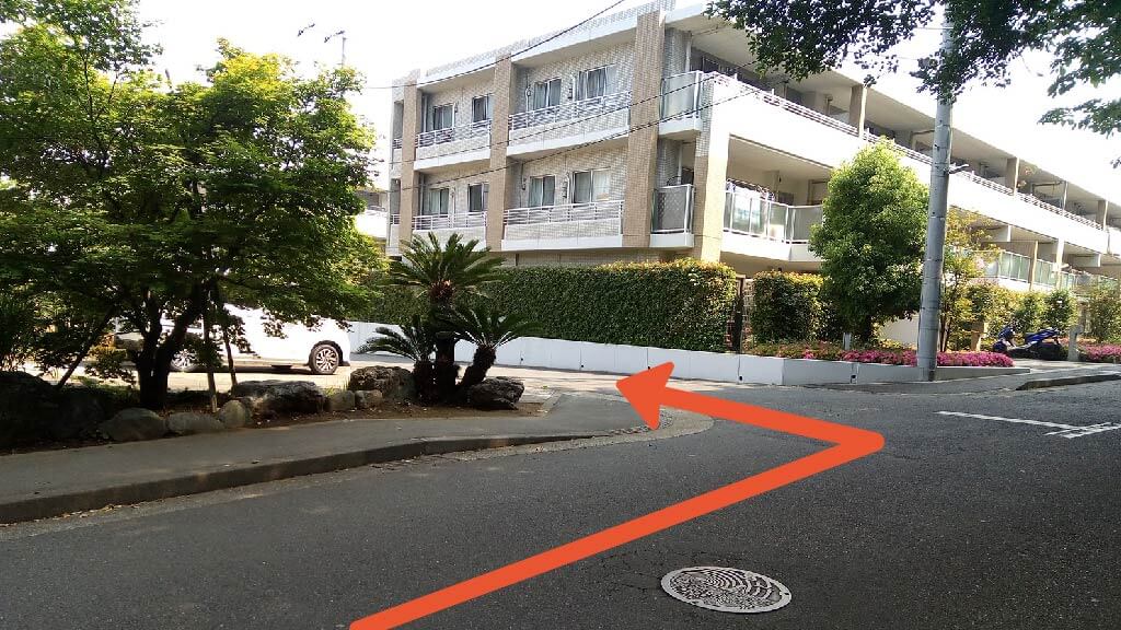 予約できる駐車場 大型可 ハイルーフ可 特p みずき2 4 2駐車場 600 24h 神奈川県茅ヶ崎市みずき2 4 2 特p