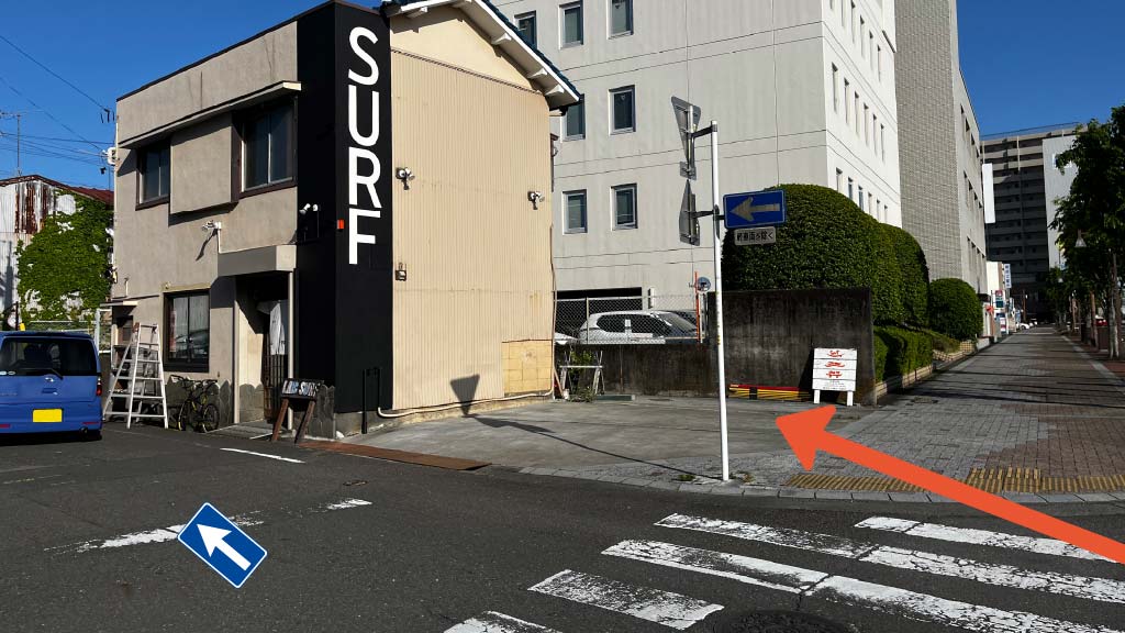 入船町4-21駐車場の写真