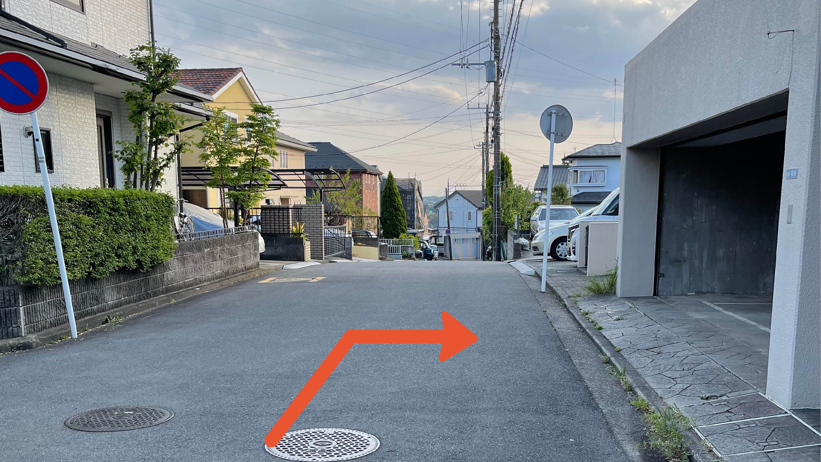 見花山6-8駐車場の写真