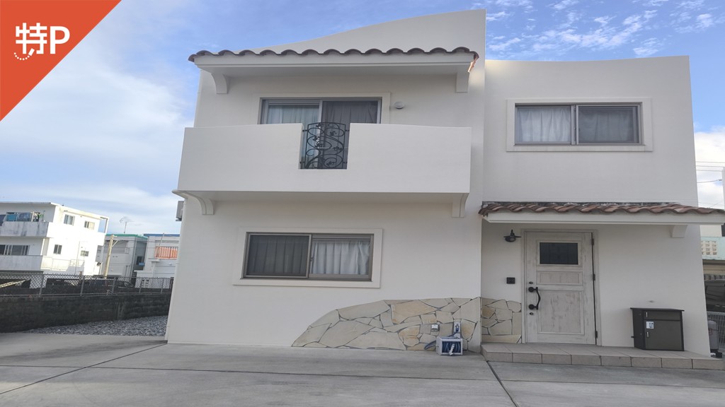 【予約制】特P 沖縄市桃原3丁目13-19駐車場の画像1