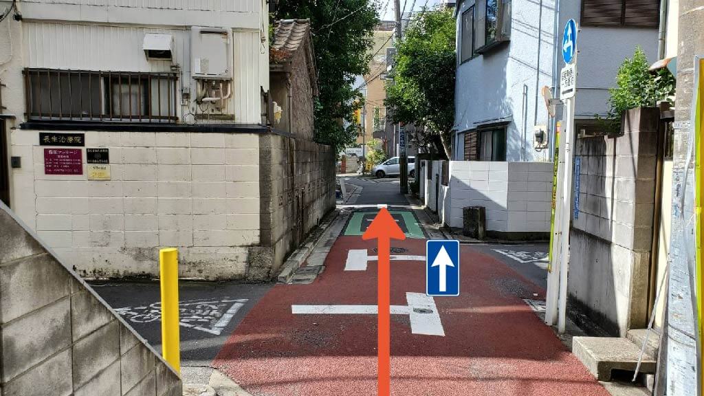 西日暮里駅 から 近くて安い 駐車場 950 24h 特p とくぴー