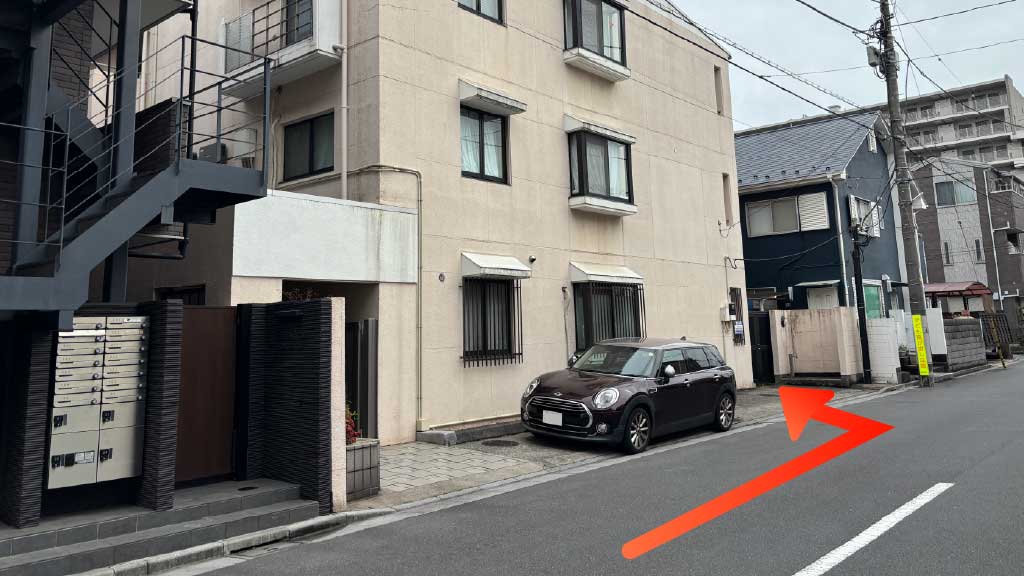 ラフィーヌ飯塚駐車場の写真