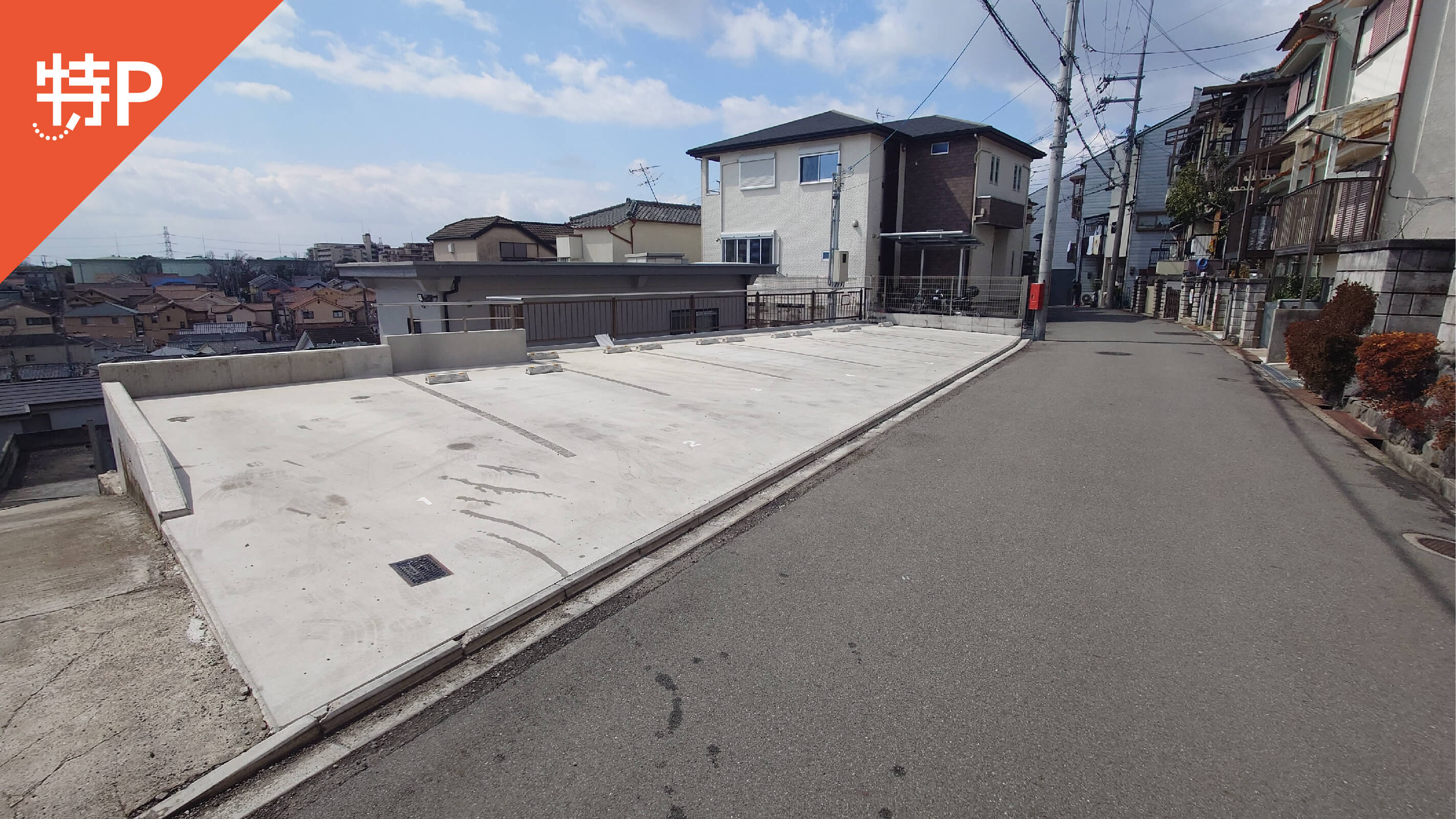 【予約制】特P 《軽・コンパクト》招提大谷3-26-3駐車場の画像1