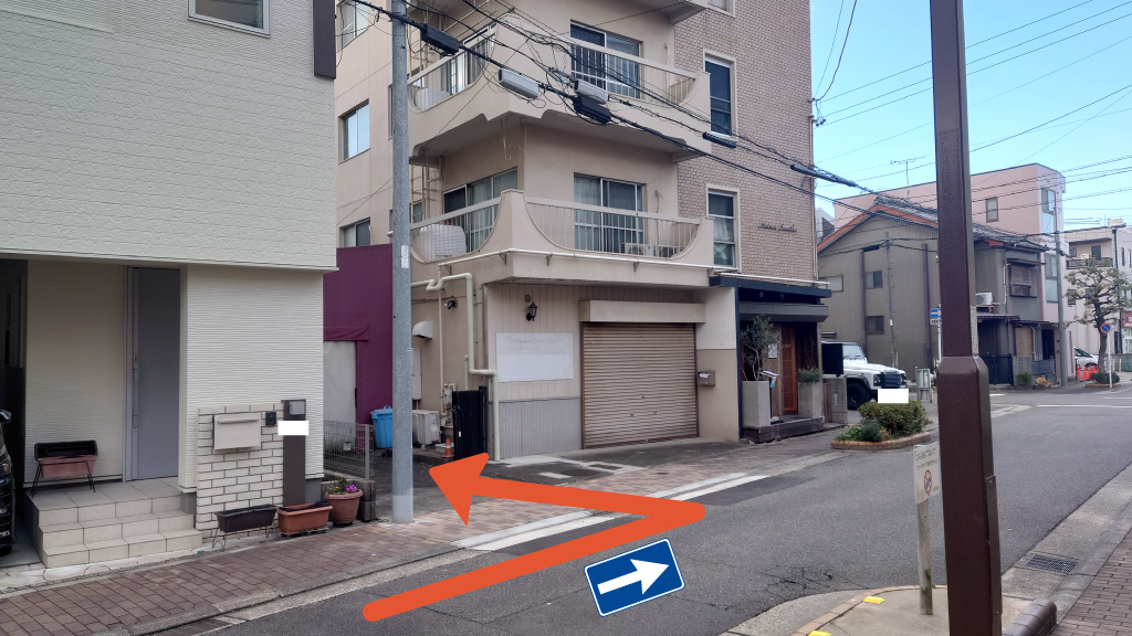 内山2-6-9駐車場の写真