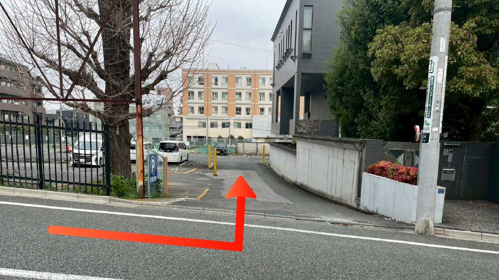 小豆沢3-7-1駐車場の写真
