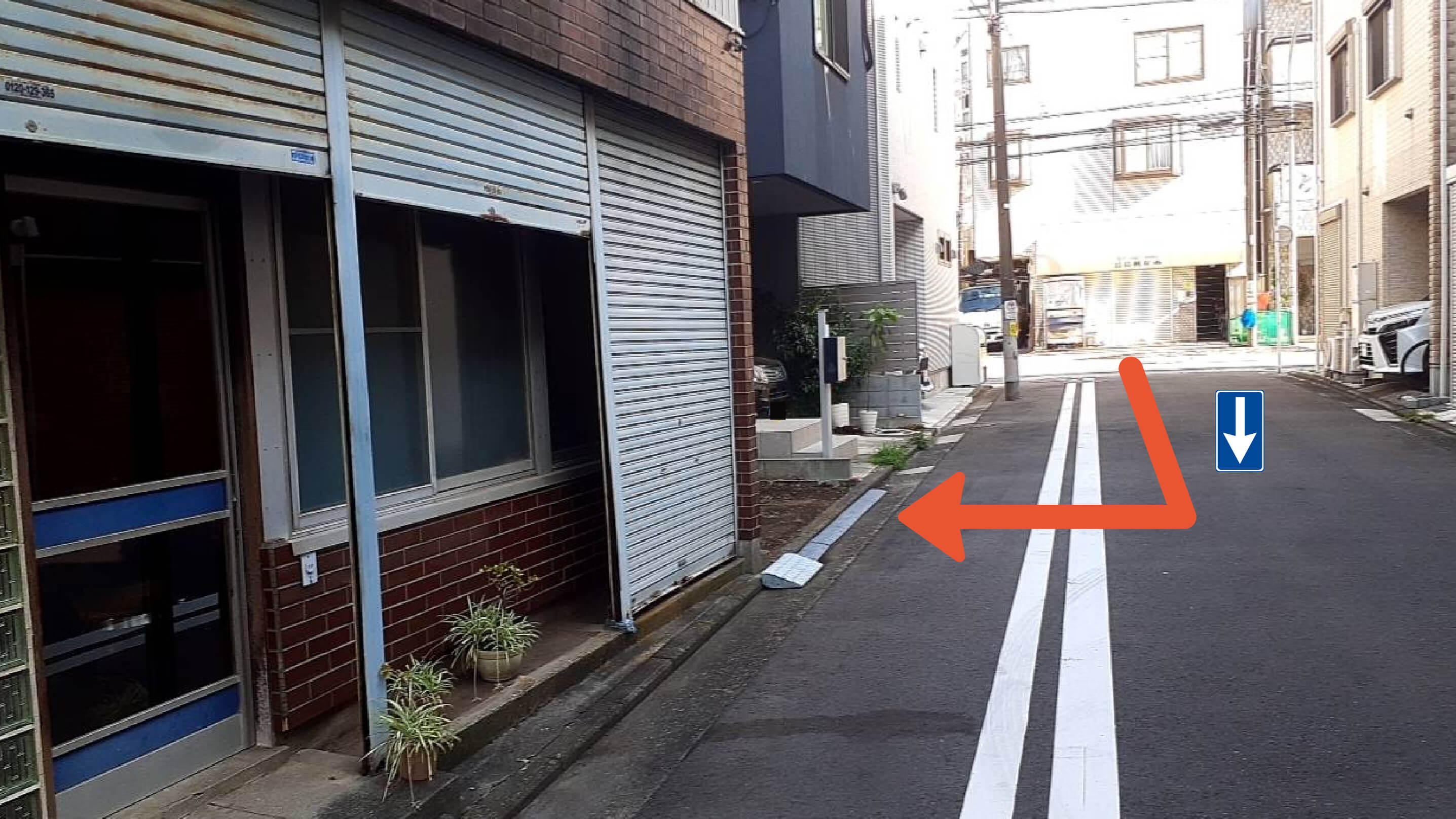 戸部本町17-10駐車場の写真