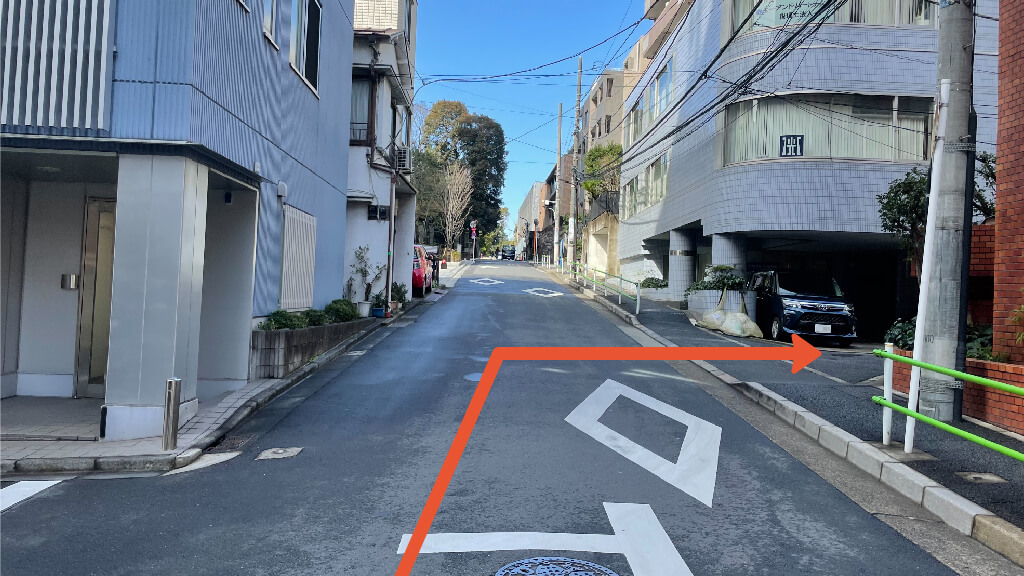 三田2-7-22駐車場の写真