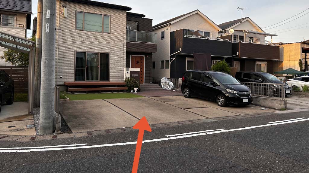 那加東新町1-5-4駐車場の写真