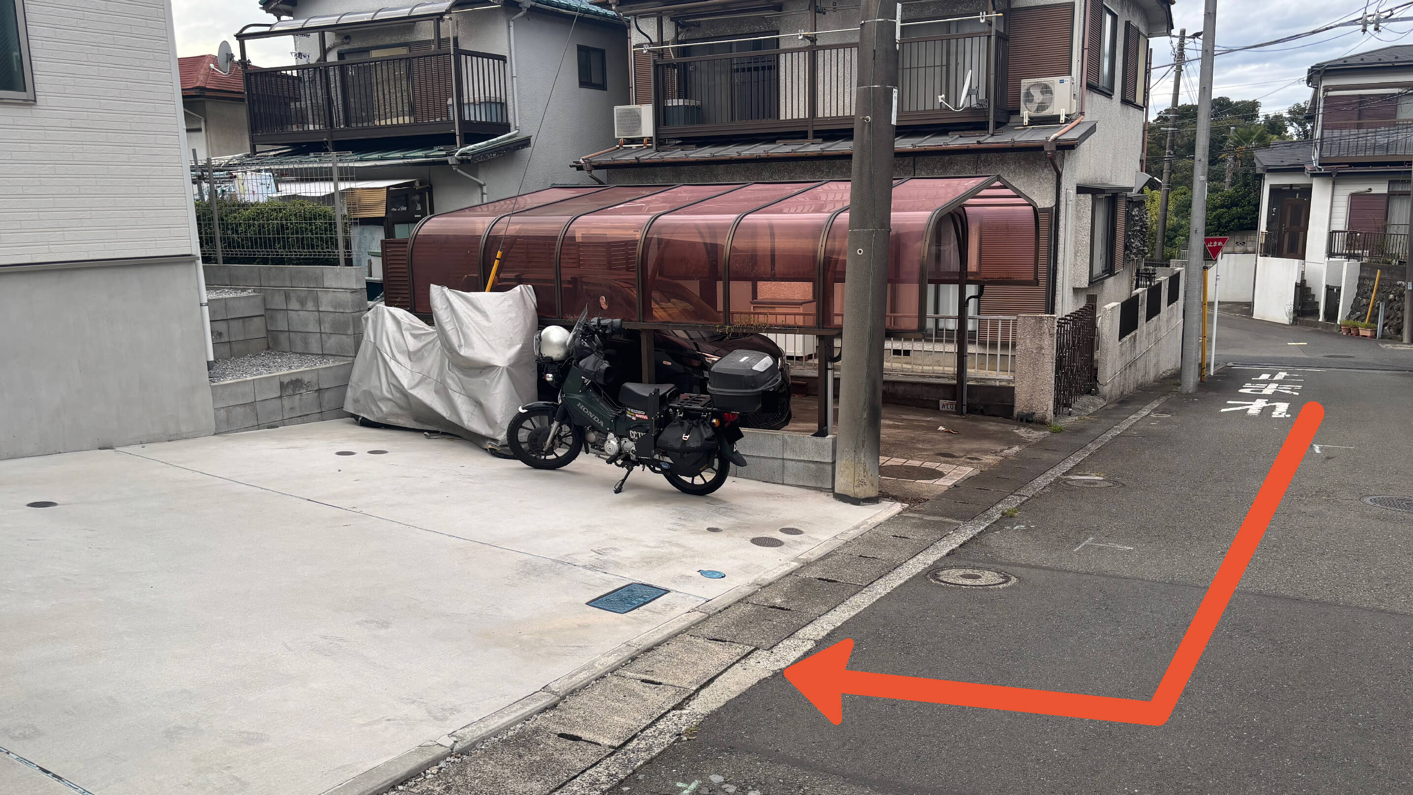川島町734-6駐車場の写真