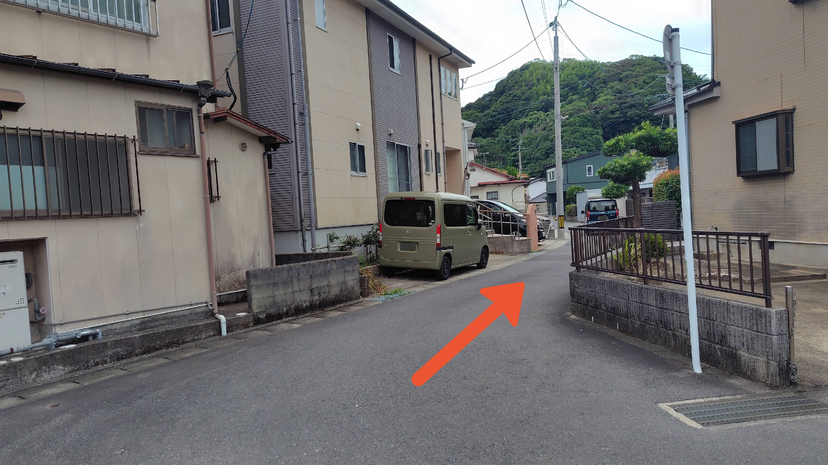 川平町1350-3駐車場の写真