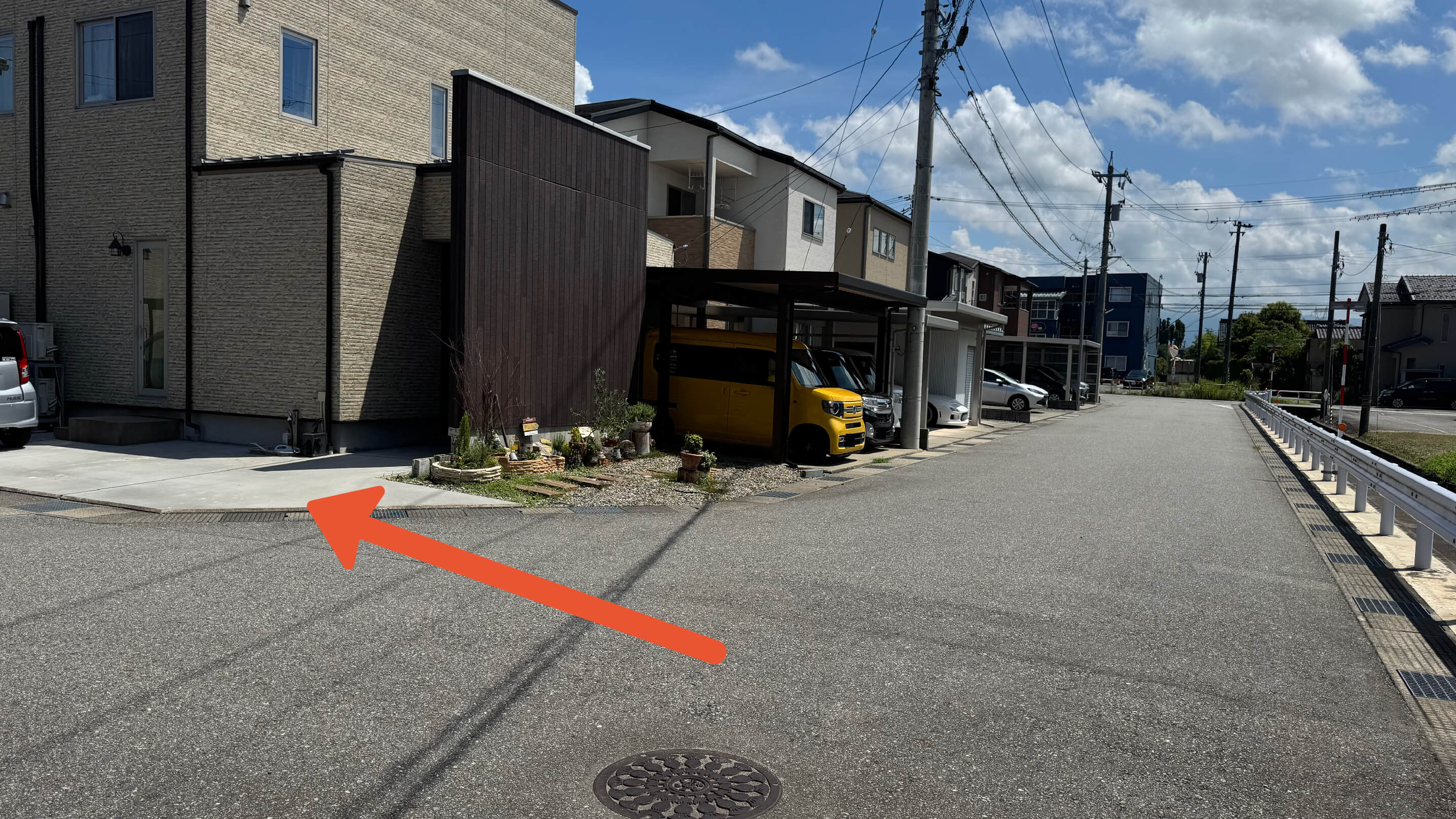 町村126-15駐車場の写真