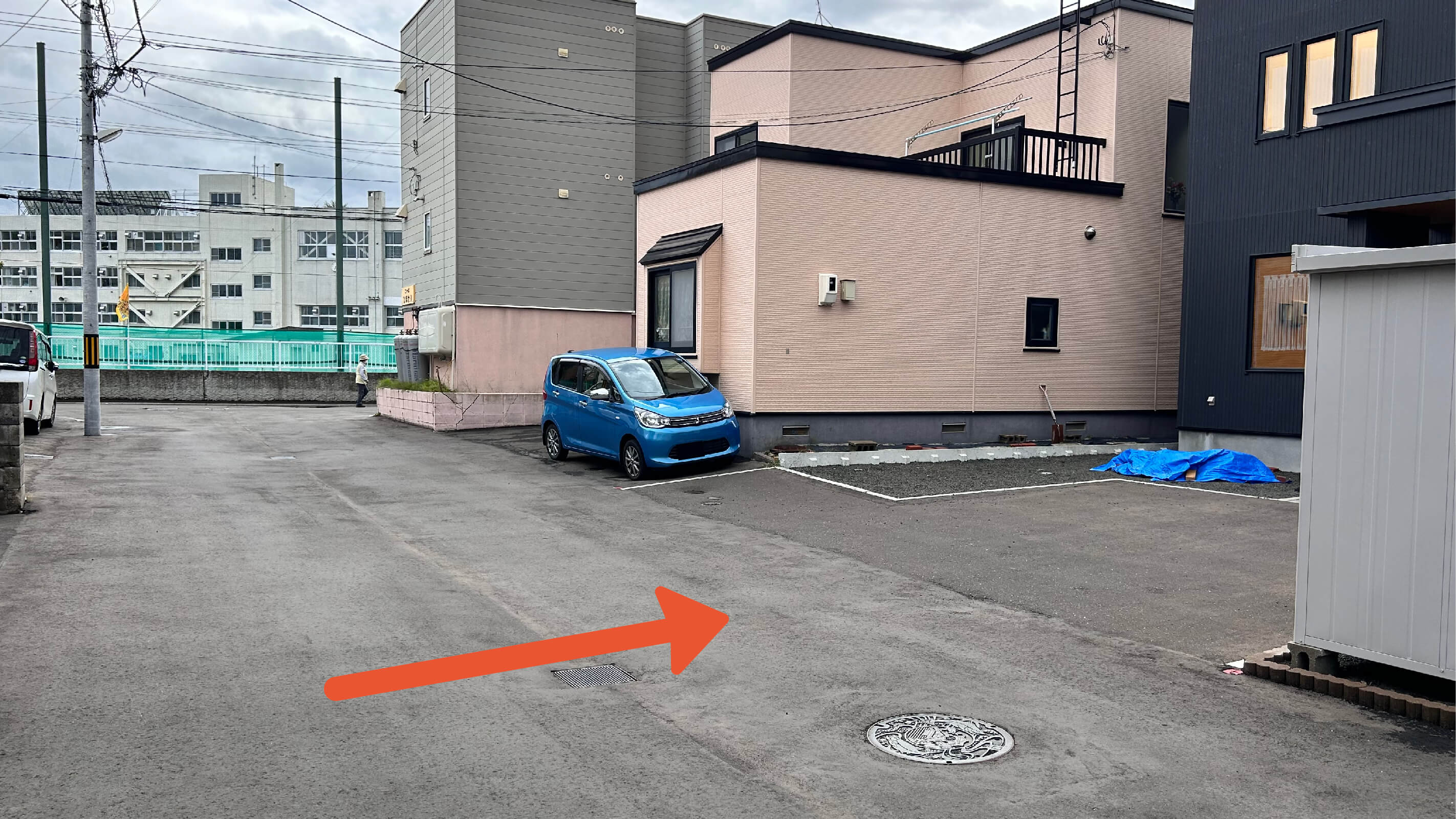 澄川二条5-2-13駐車場の写真