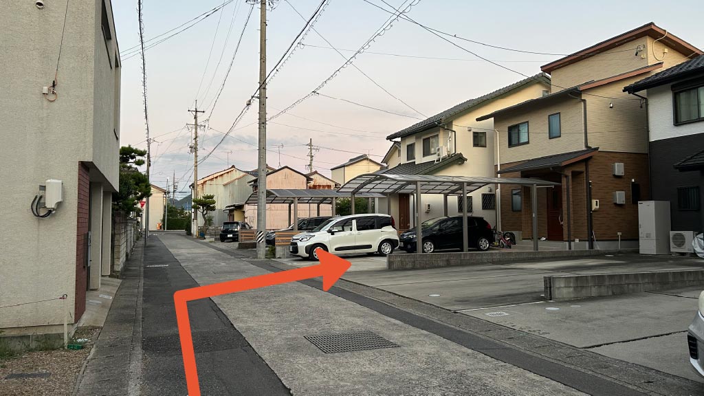 金華町２丁目１２-１駐車場の写真