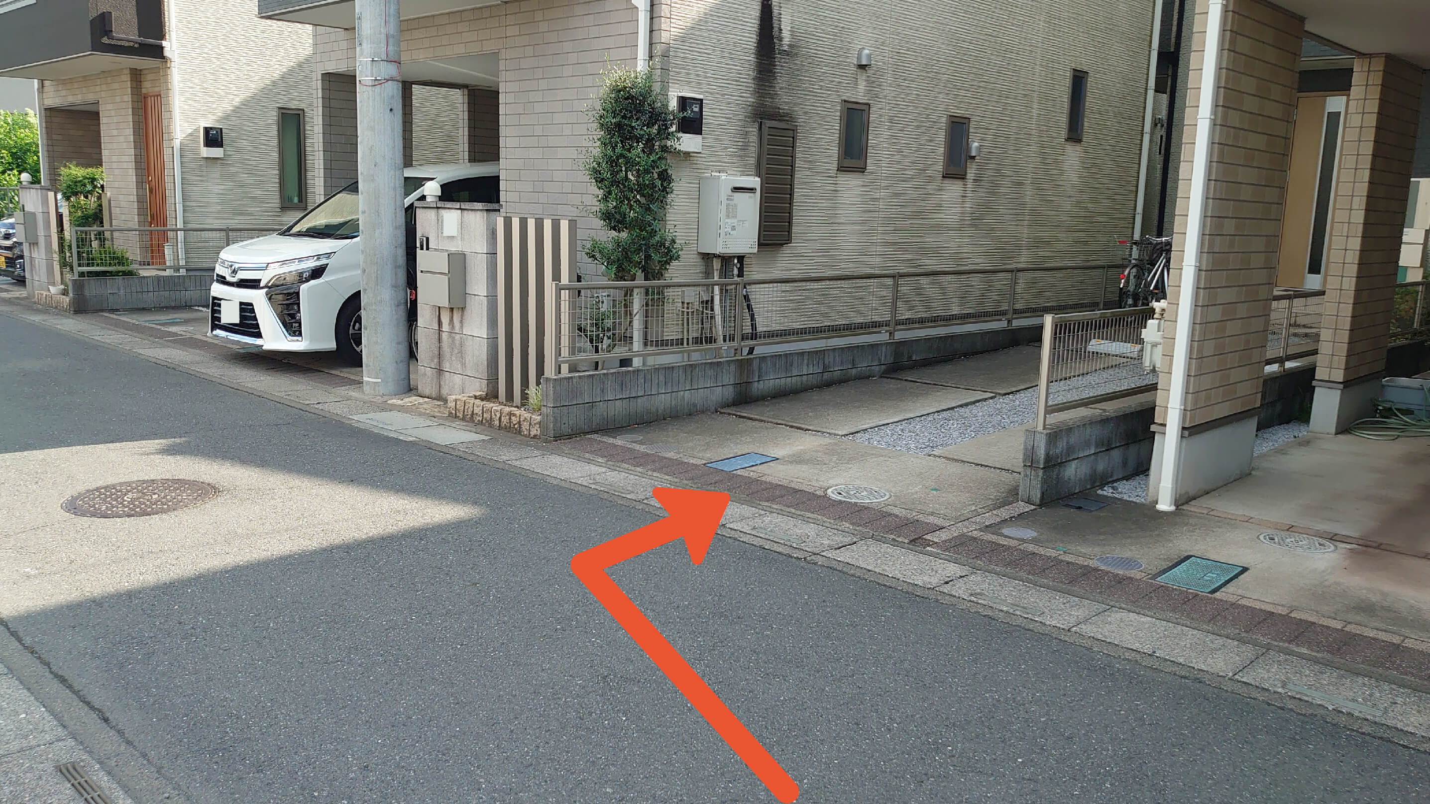 東大宮4-61-54駐車場の写真