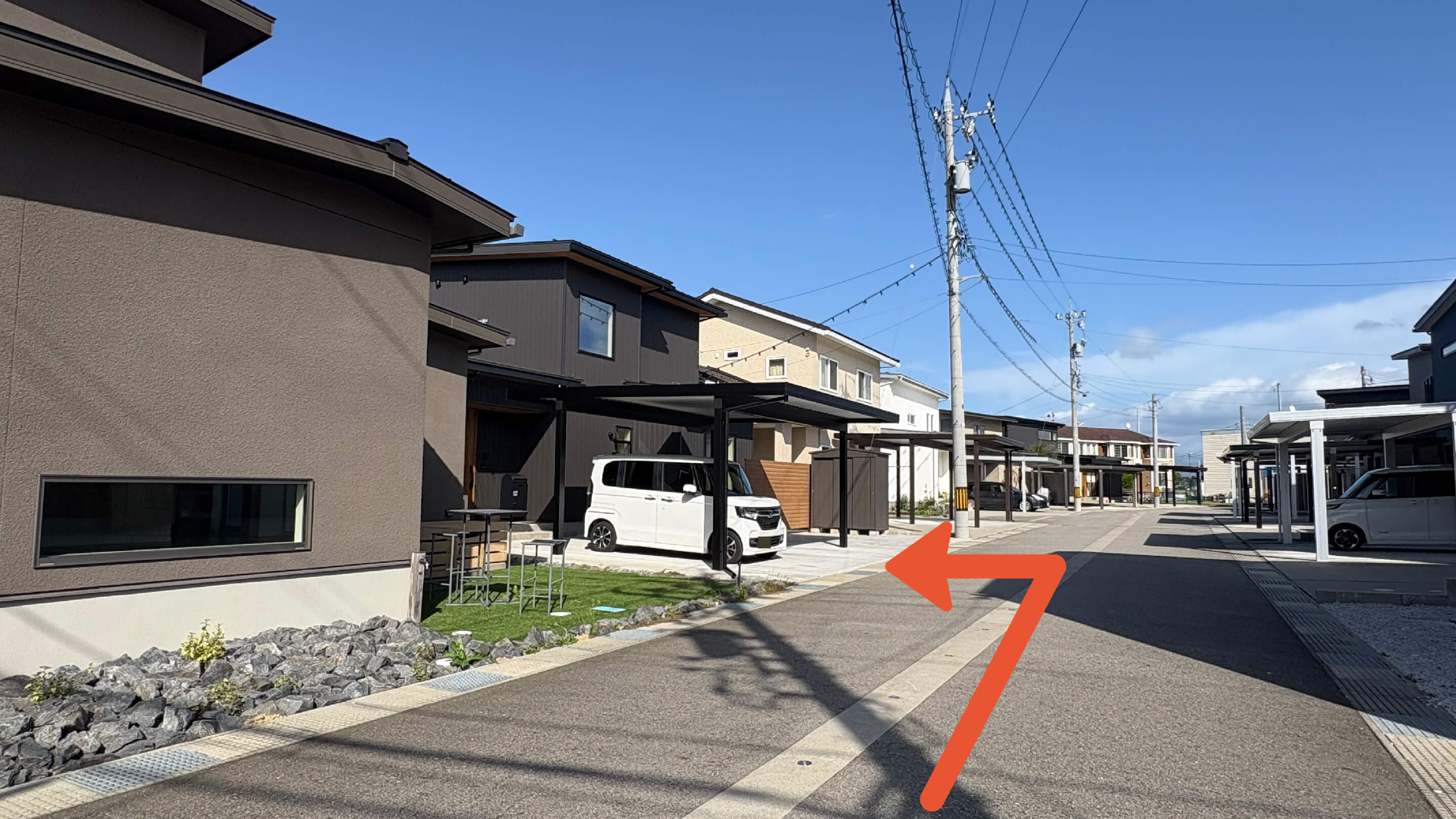 本郷町167-5駐車場の写真