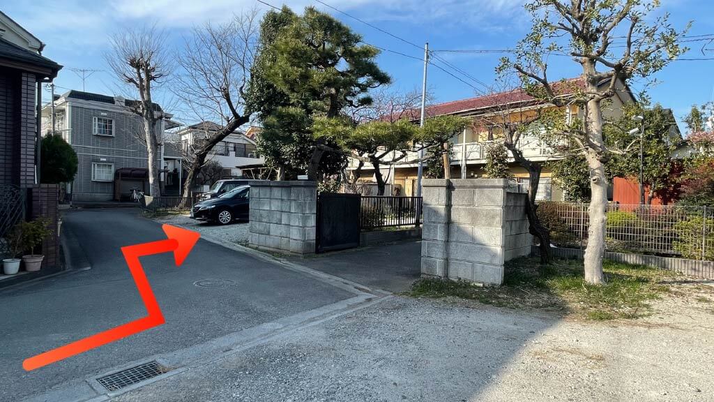 佐須町2-35-2付近駐車場の写真