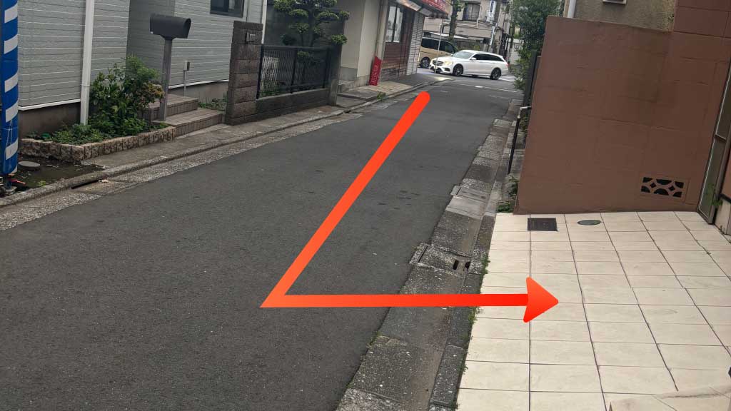 五本木3-19-10駐車場の写真