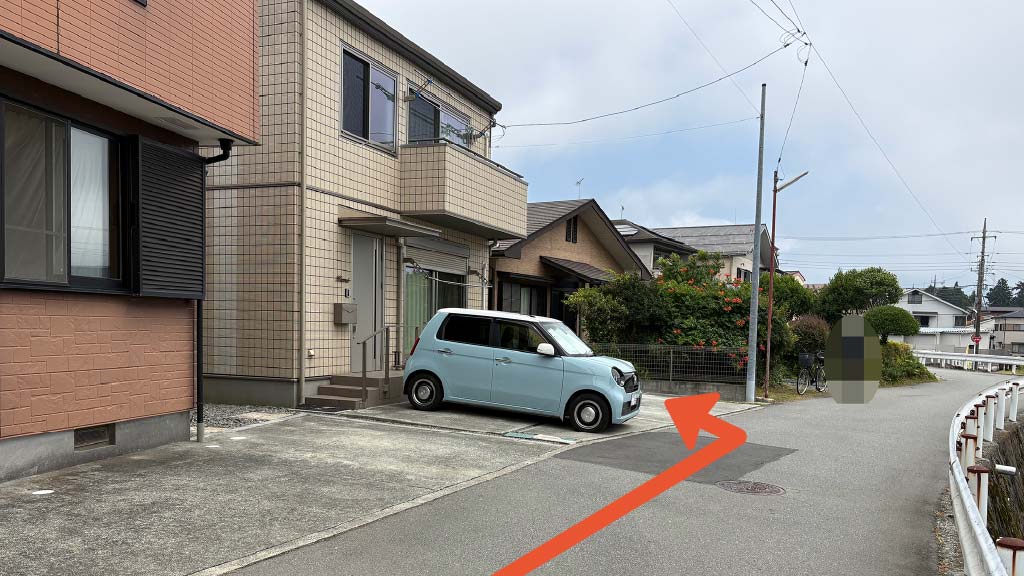 《軽自動車》茱萸沢1363-20駐車場の写真