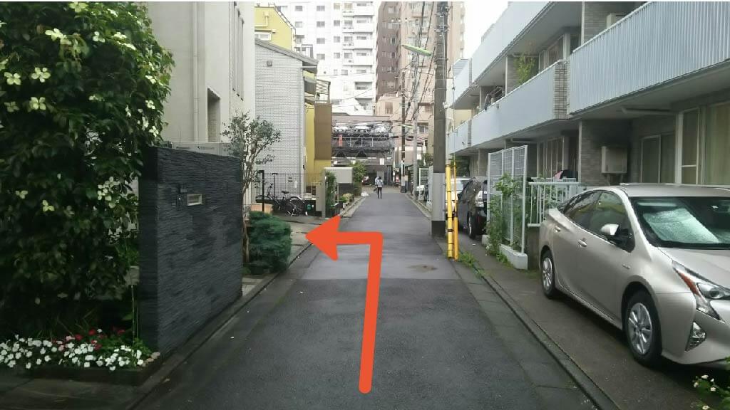 三軒茶屋1-31-12駐車場の写真