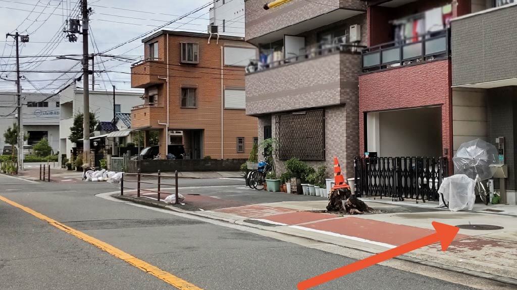 Megaドン キホーテ弁天町店 から 近くて安い 駐車場 300 8h 特p とくぴー