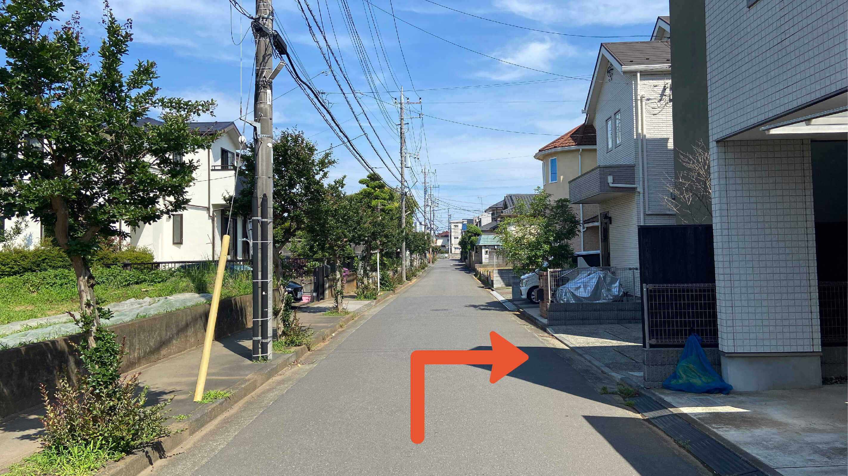 紅葉丘3丁目1-21駐車場の写真